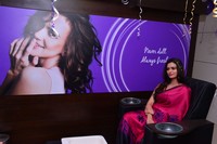 Meenakshi Dixit Launches Naturals Salon